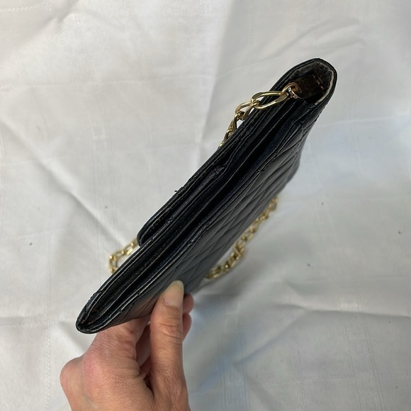 Givenchy Black Quilted Leather Flat Clutch Flap Bag on Chain Small Night Out - Picture 8 of 17